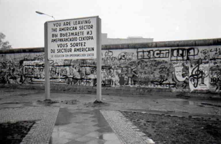 The Berlin Wall background