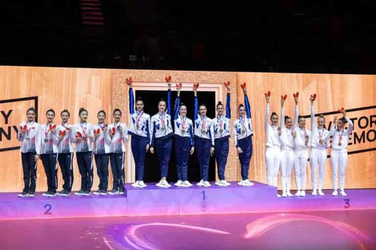Photo: Ulrich Fassbender, courtesy of the Israel Gymnastics Association background