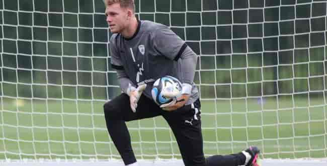 Photo: Esi Kiefer/The Football Association background