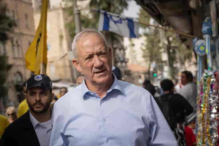 Gantz, we will pursue the terrorists everywhere background