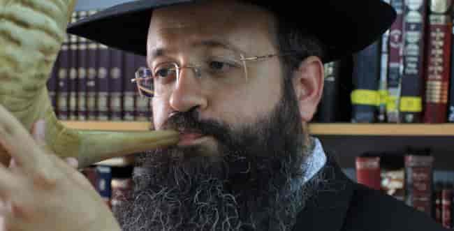 A story that left a Kabbalist in tears. background