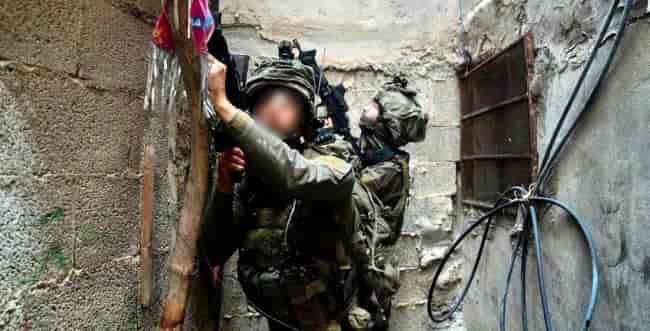 Fierce fighting in the Gaza Strip. background