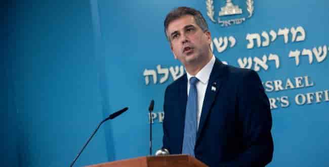 Foreign Minister Eli Cohen. background