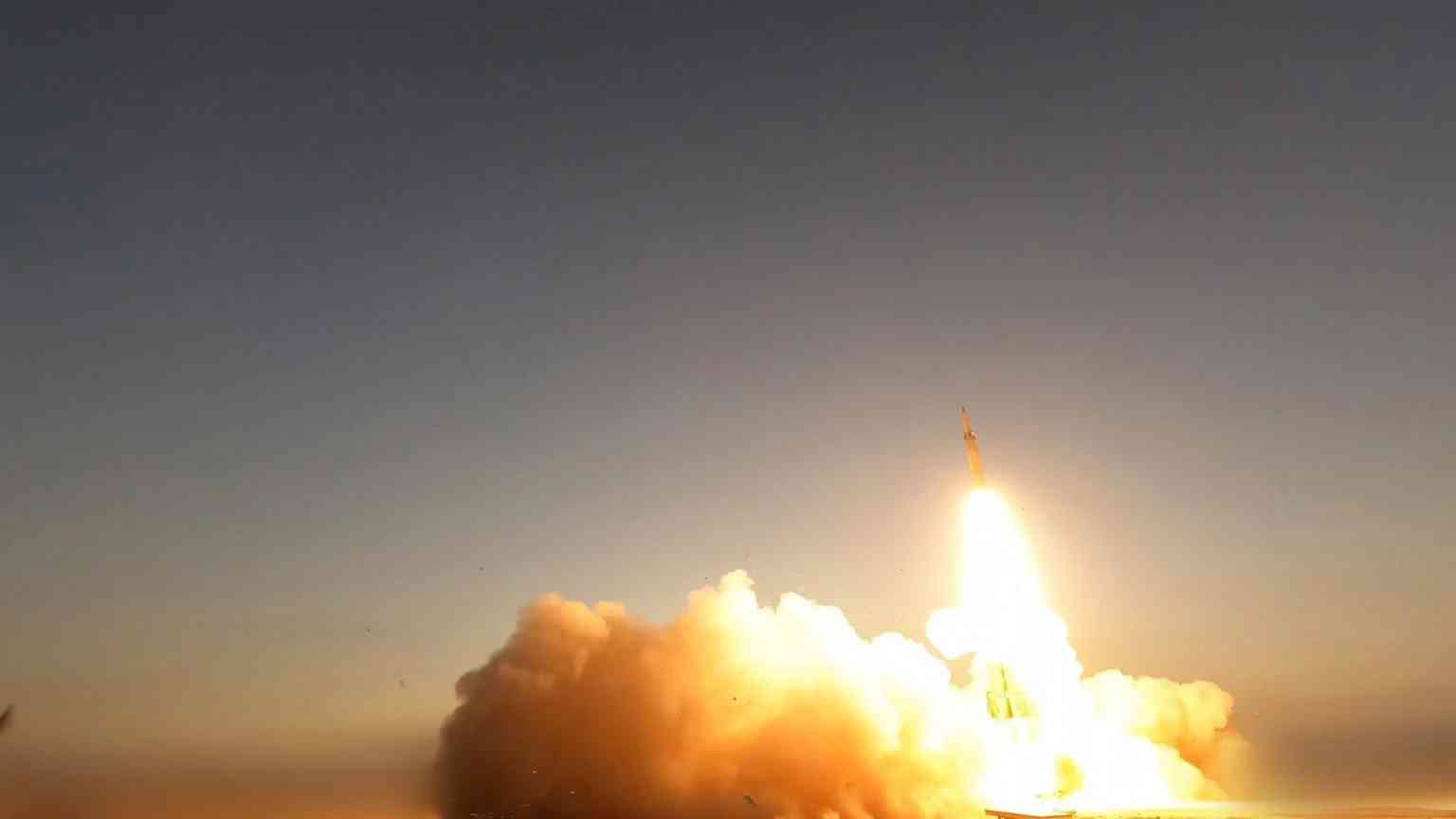 Launch of an "Arrow" interceptor background