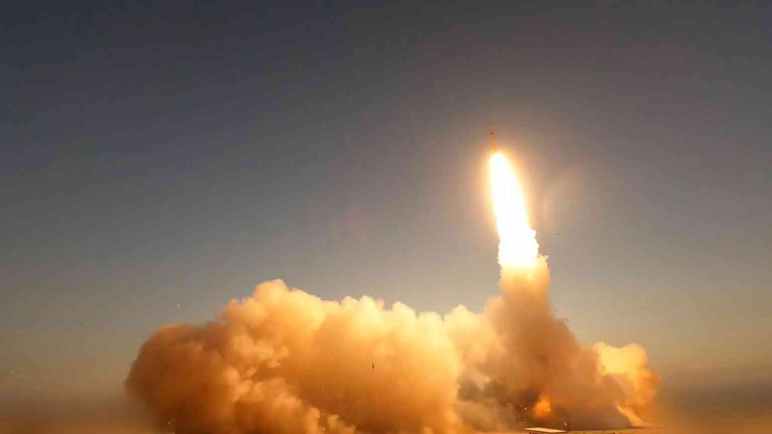 Launch of an "Arrow" interceptor background