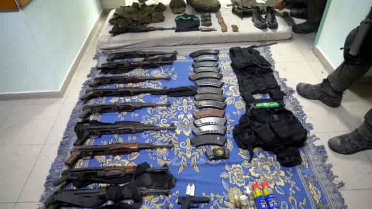 The weapons found in Shifa background