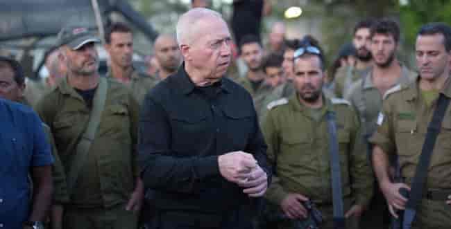Photo: Ariel Harmoni, Ministry of Defense background