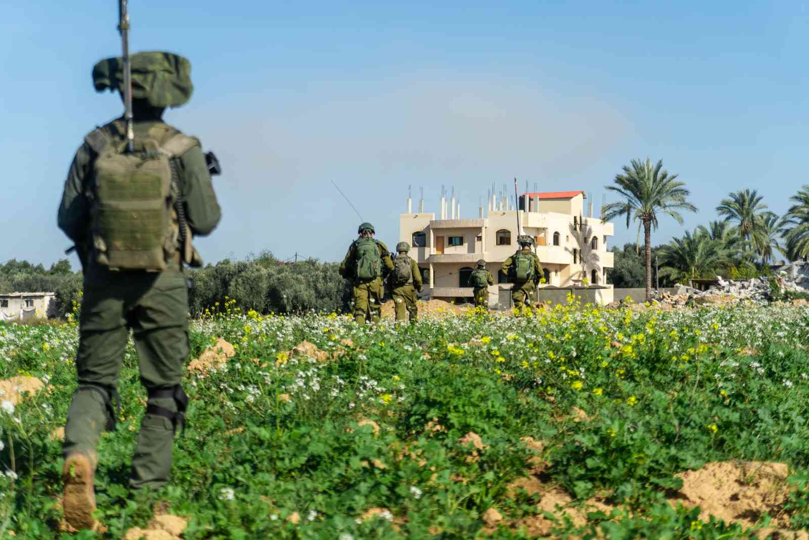 IDF soldiers, Gaza. background