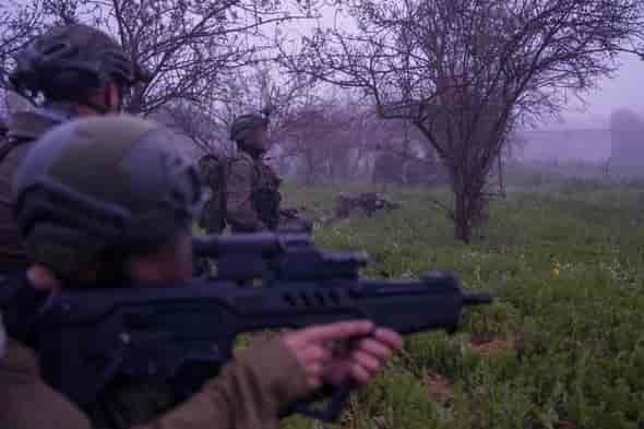 Photo: IDF Spokesperson background