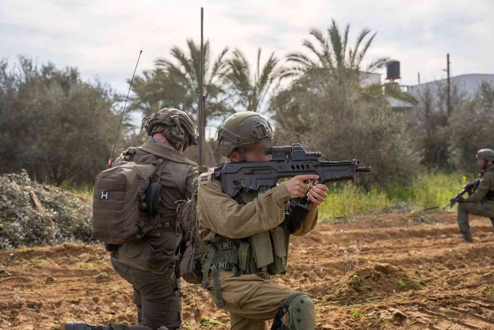 Photo: IDF Spokesperson background