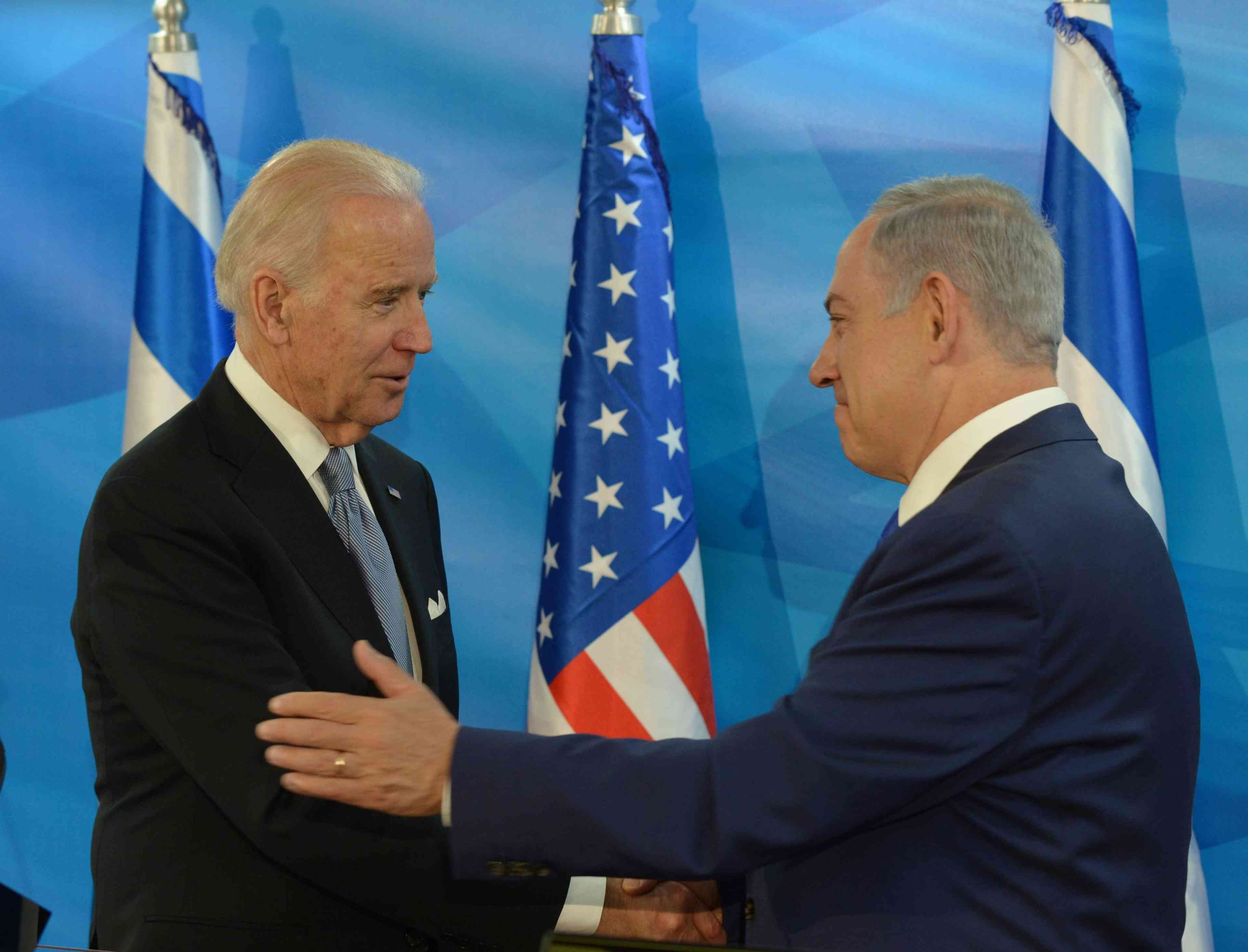 Biden and Netanyahu in 2016 background