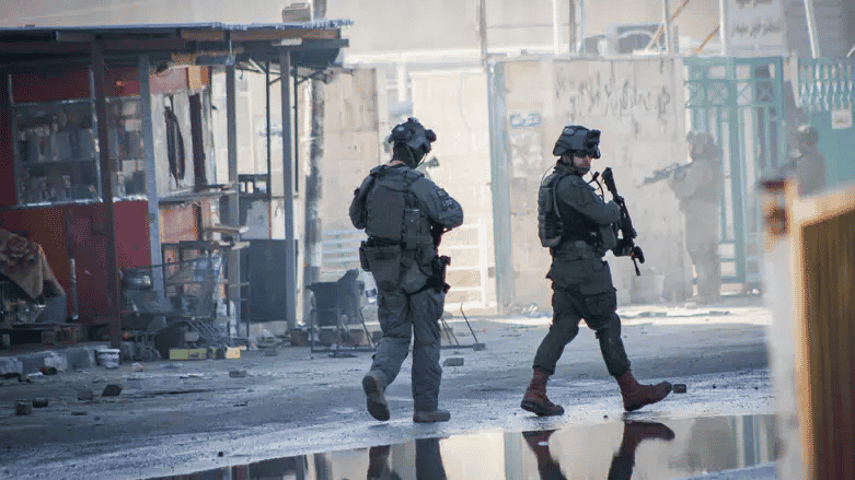 IDF forces in Jenin background