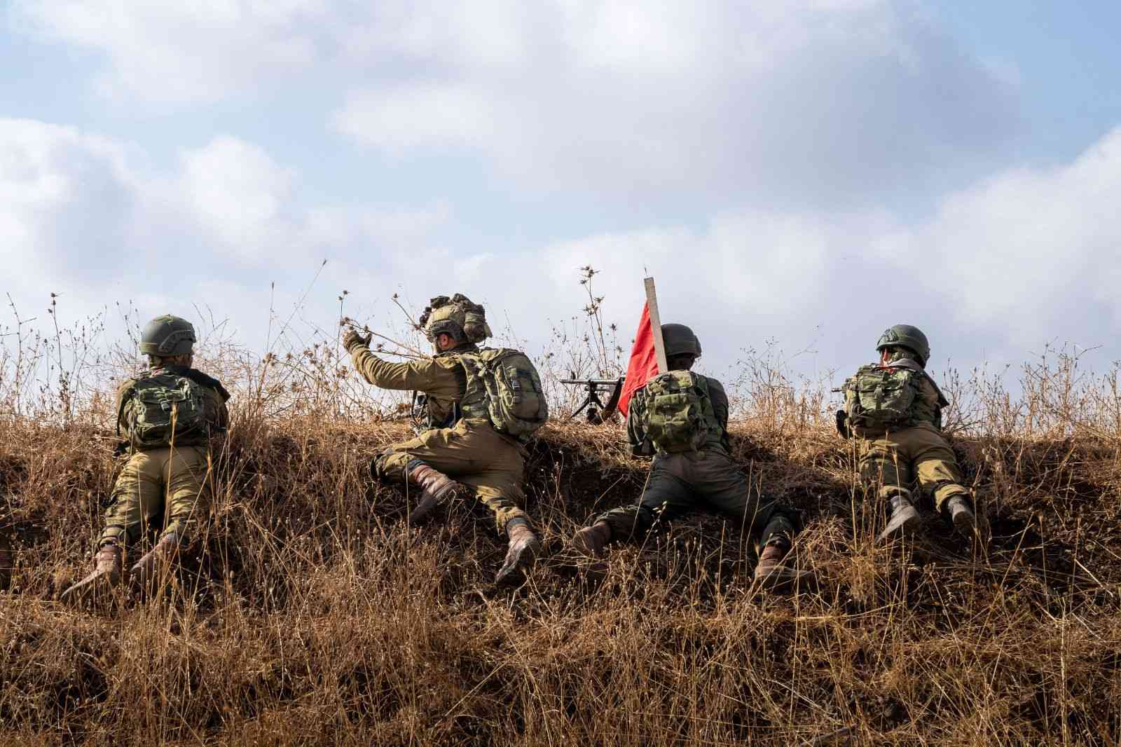 IDF preparing for war in the north. background