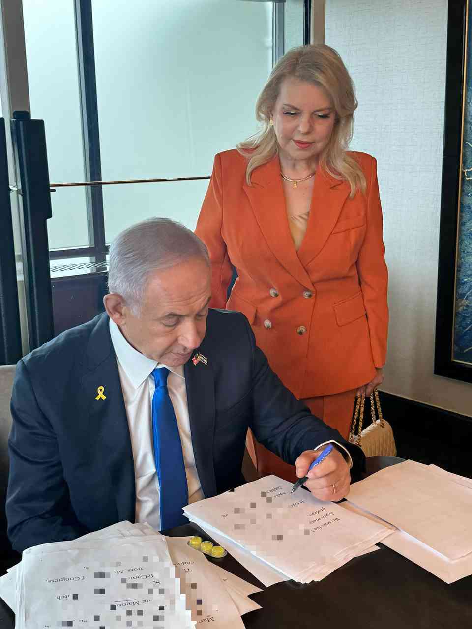 Prime Minister Binyamin Netanyahu. background