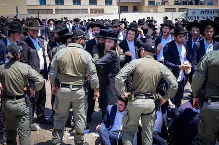 Extremists protest outside Tel Hashomer Military Base background