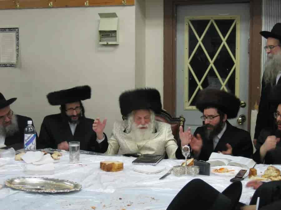 The Skolye Rebbe with his father background