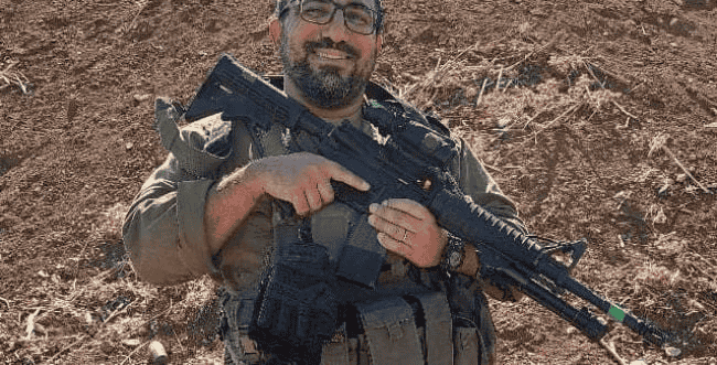 Sergeant Major (res.) Roni Genizat background