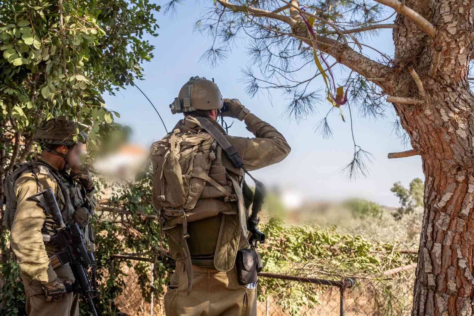 IDF soldier operating in Southern Lebanon background