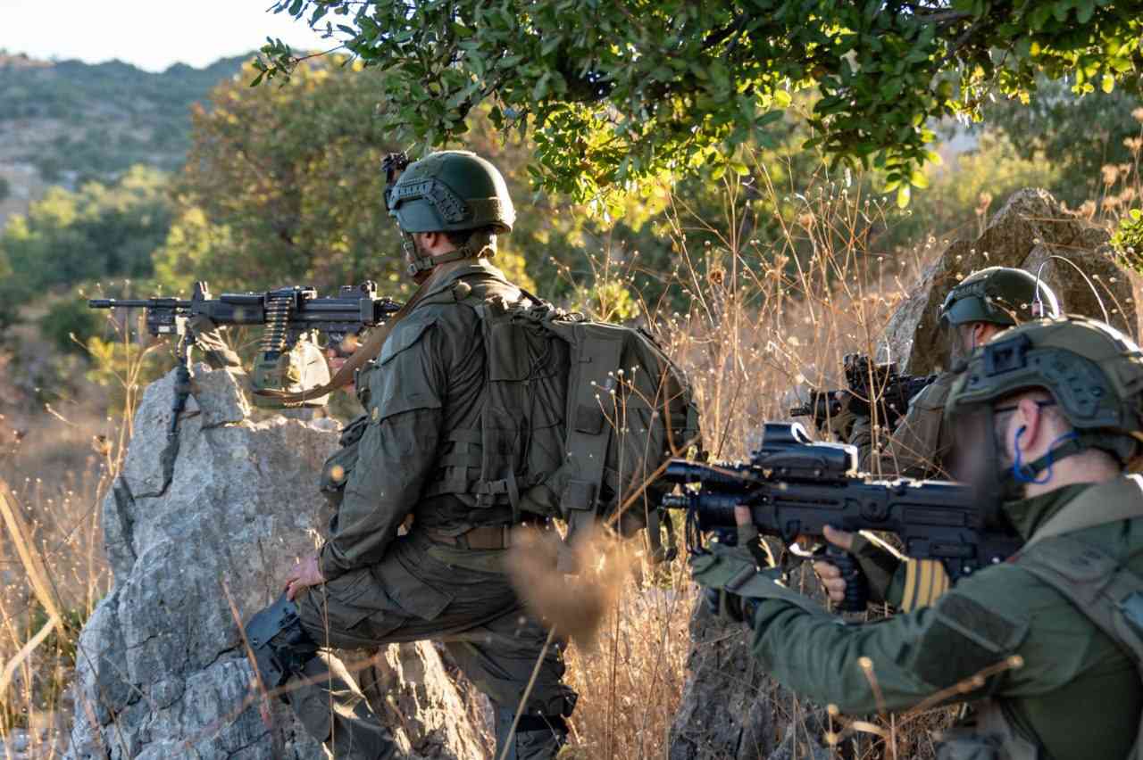 IDF forces in southern Lebanon. background
