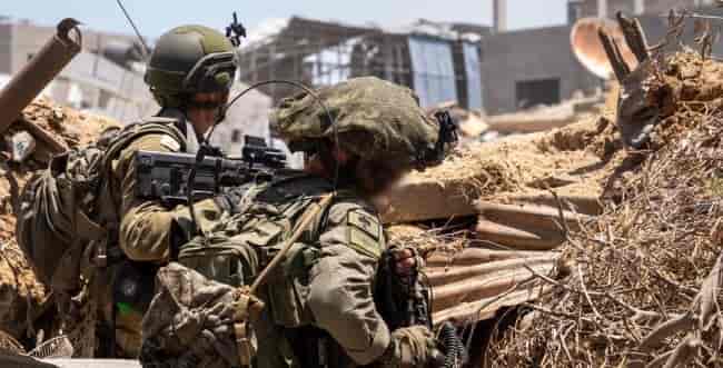 IDF operating in Gaza background