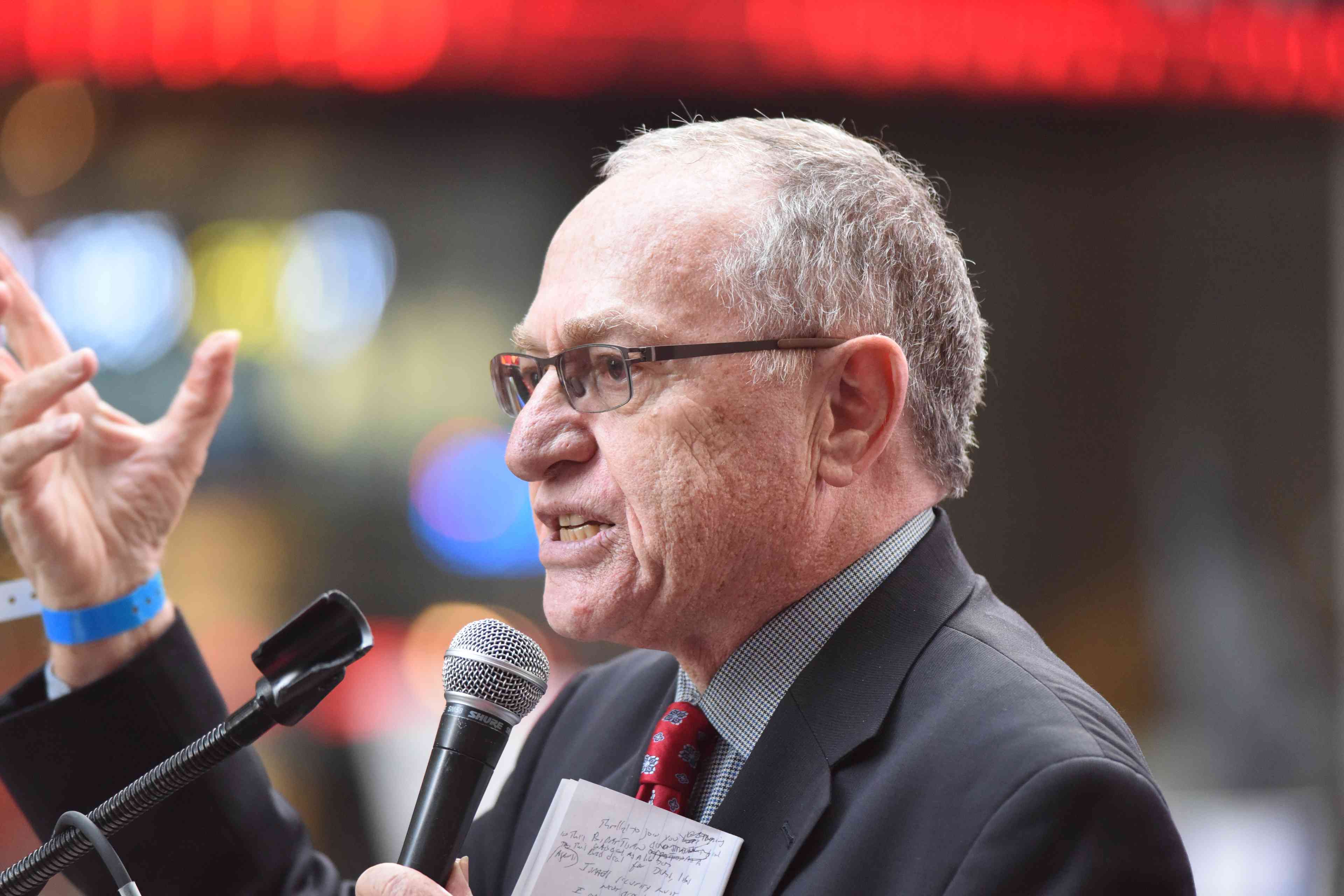 Alan Dershowitz background