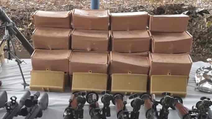 Iranian weapons en route to the West Bank background