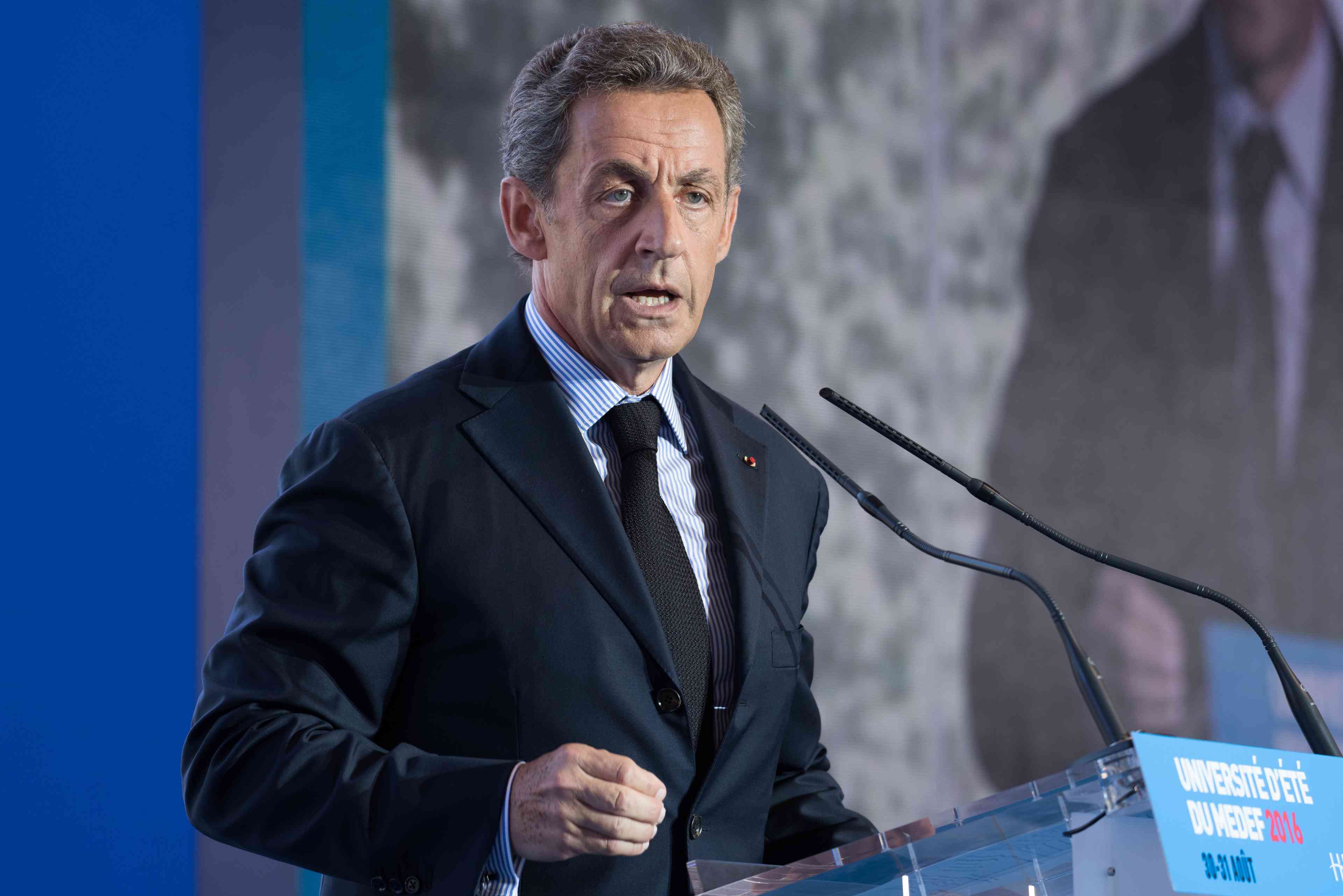 Nicolas Sarkozy background