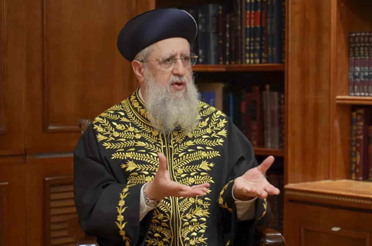 Rabbi David Yosef background