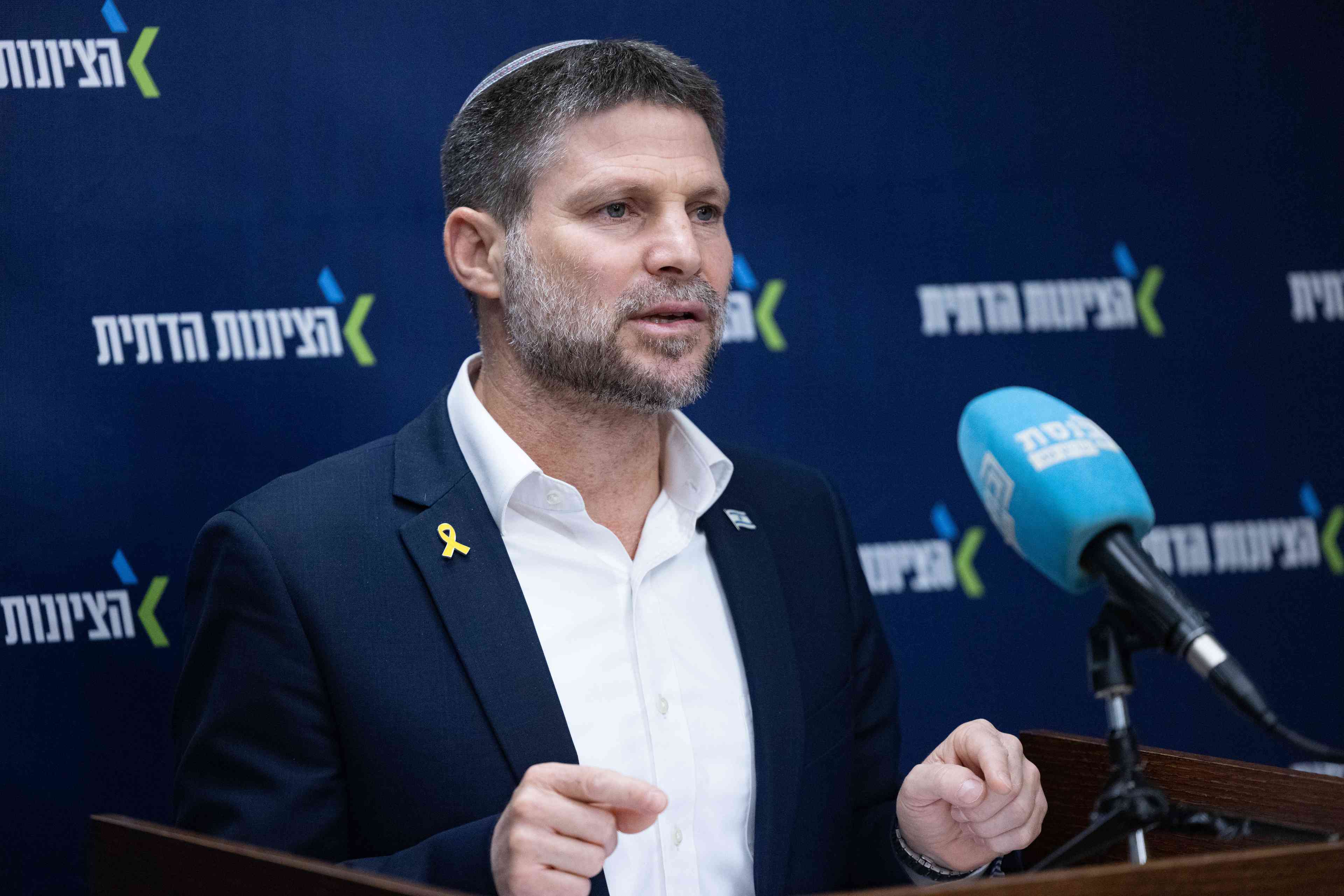 Bezalel Smotrich. background