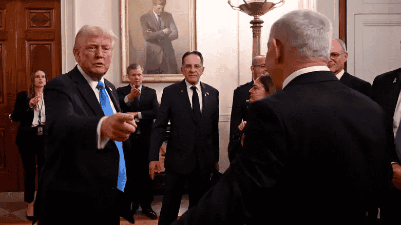 Donald Trump with Benjamin Netanyahu background
