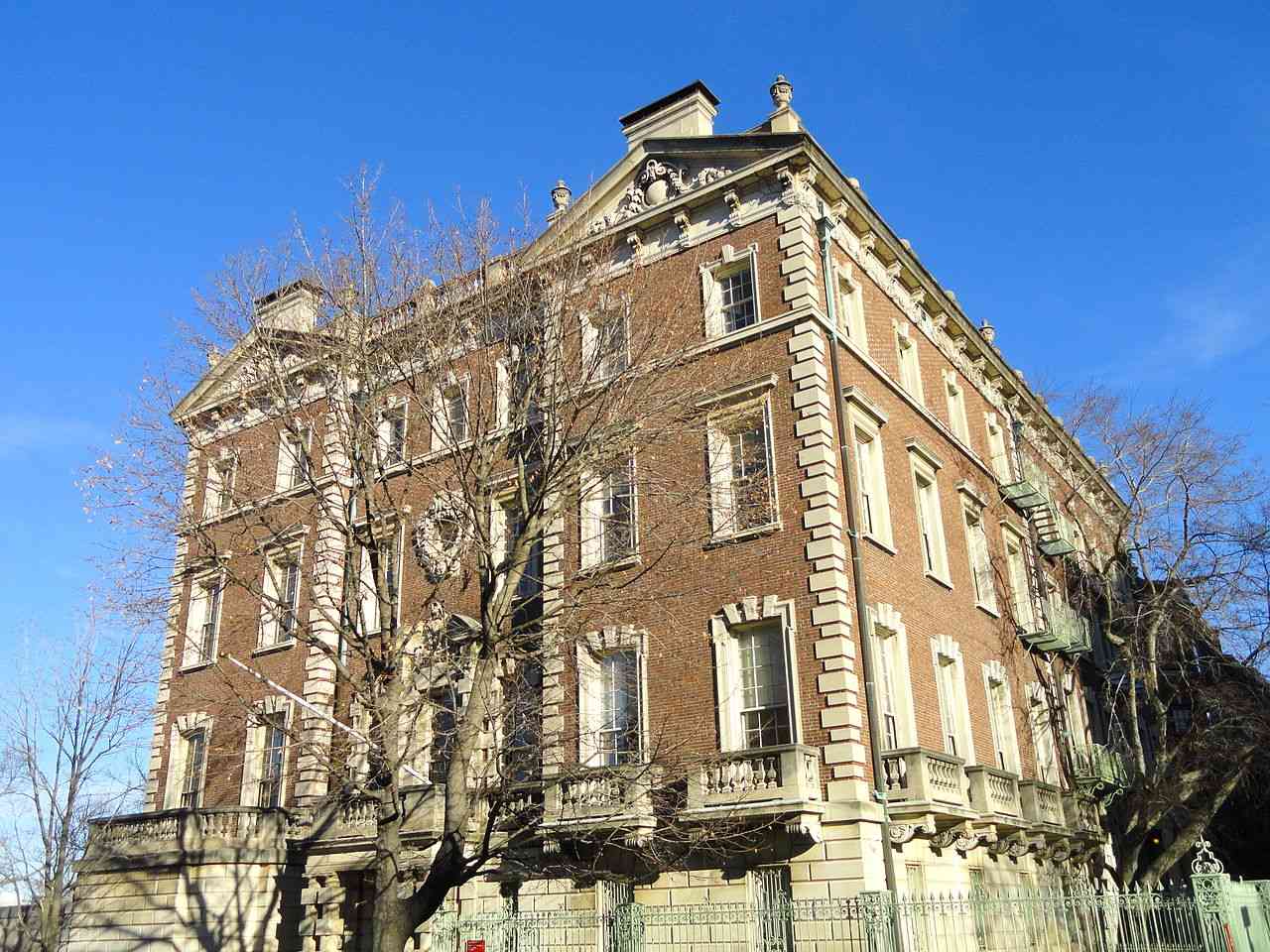 Elie Weisel Center for Judaic Studies, Boston University. background