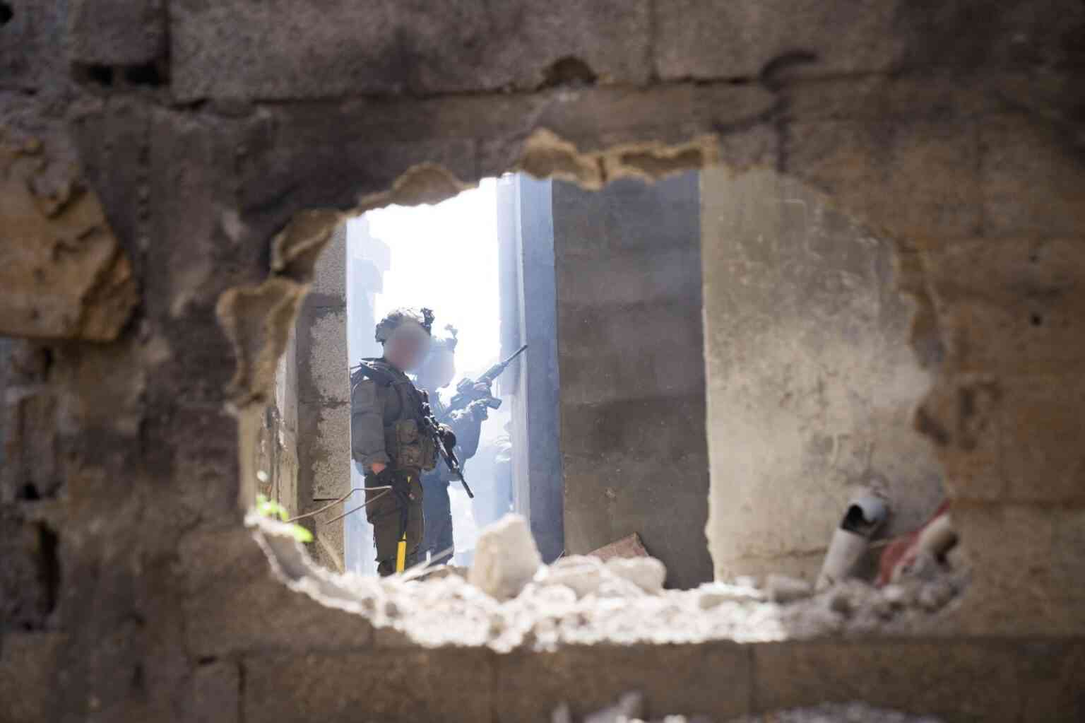 IDF operating in Gaza background