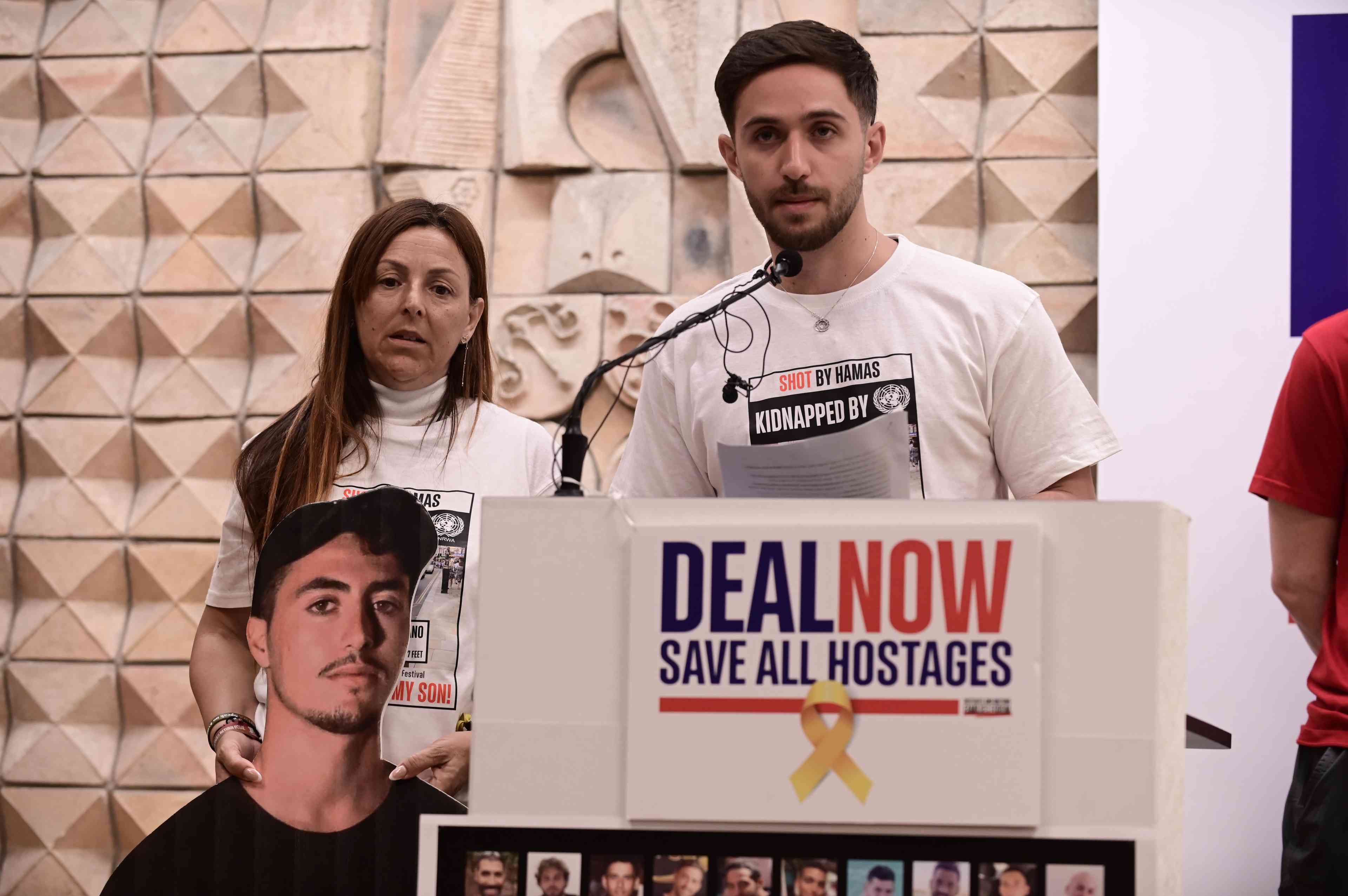 Press conference for the hostages. background