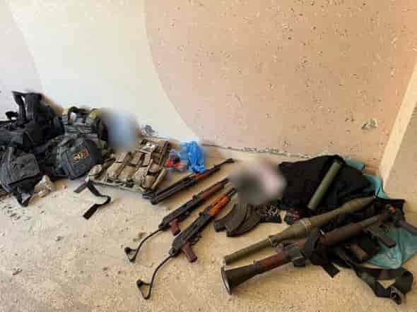 IDF finds weapons cache while operating in Gaza background