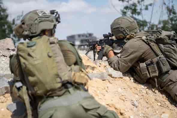 IDF operating in Gaza background