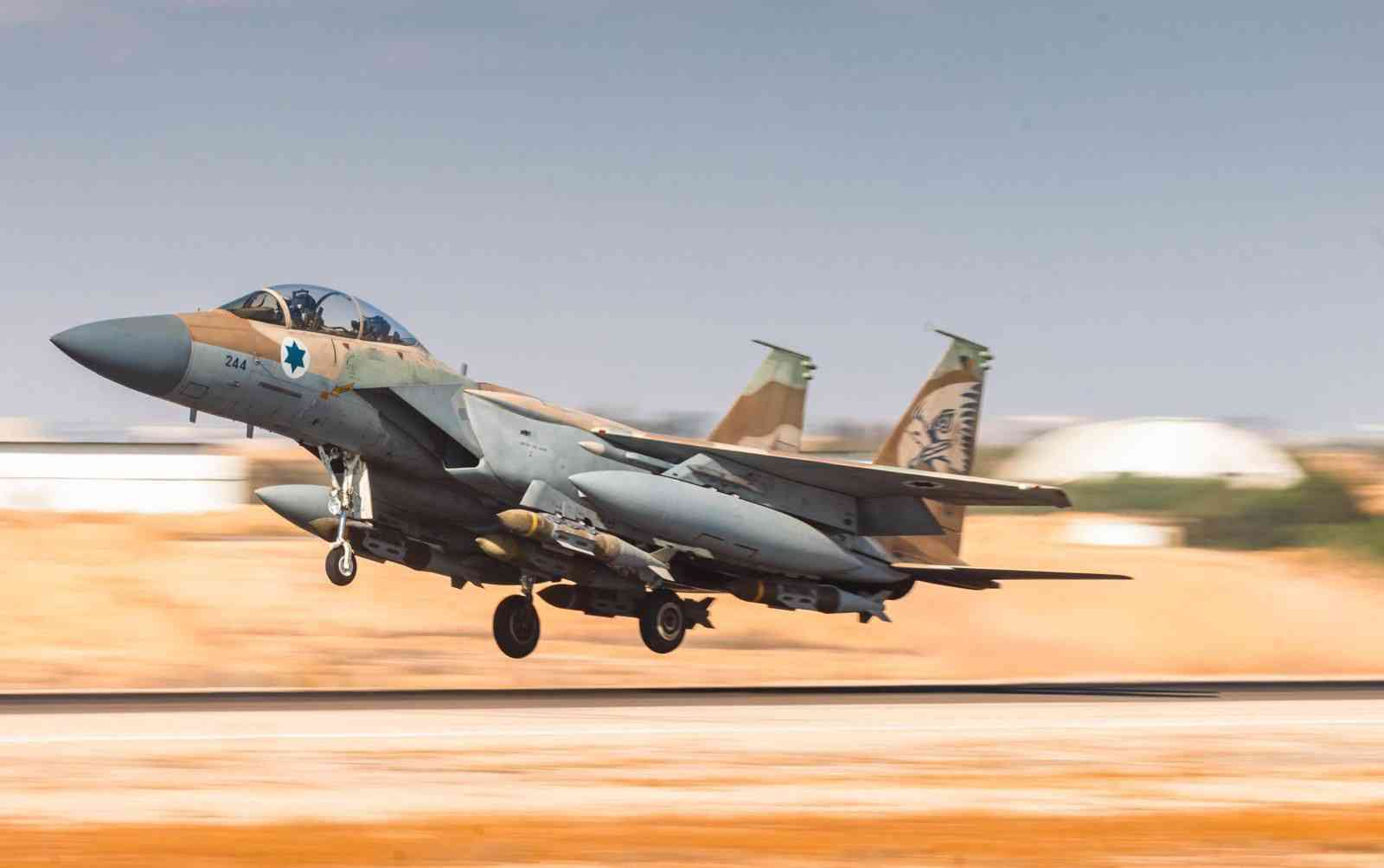 IAF operating in Yemen strike background