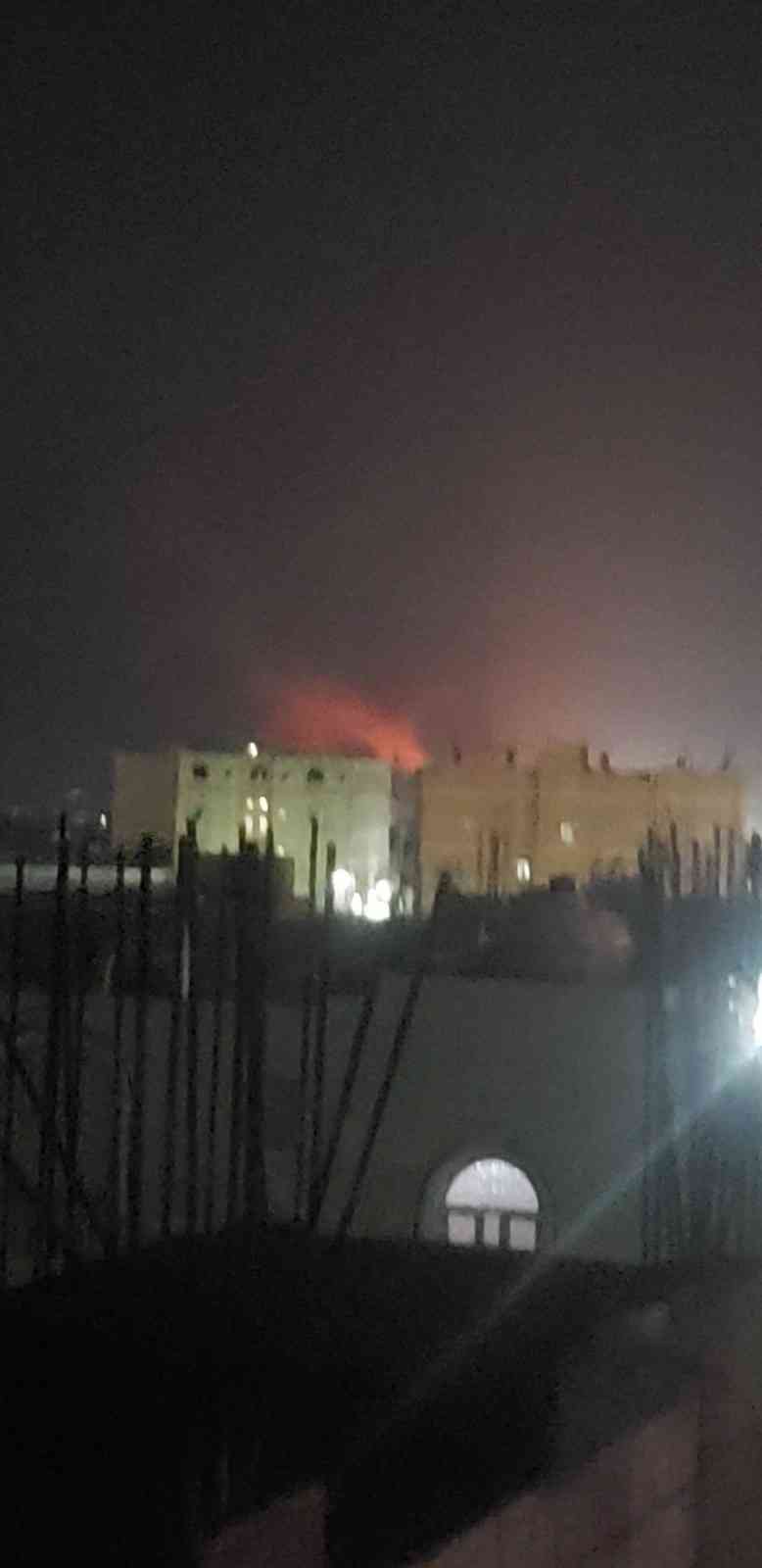 Israel strikes Hodeidah port in Yemen background