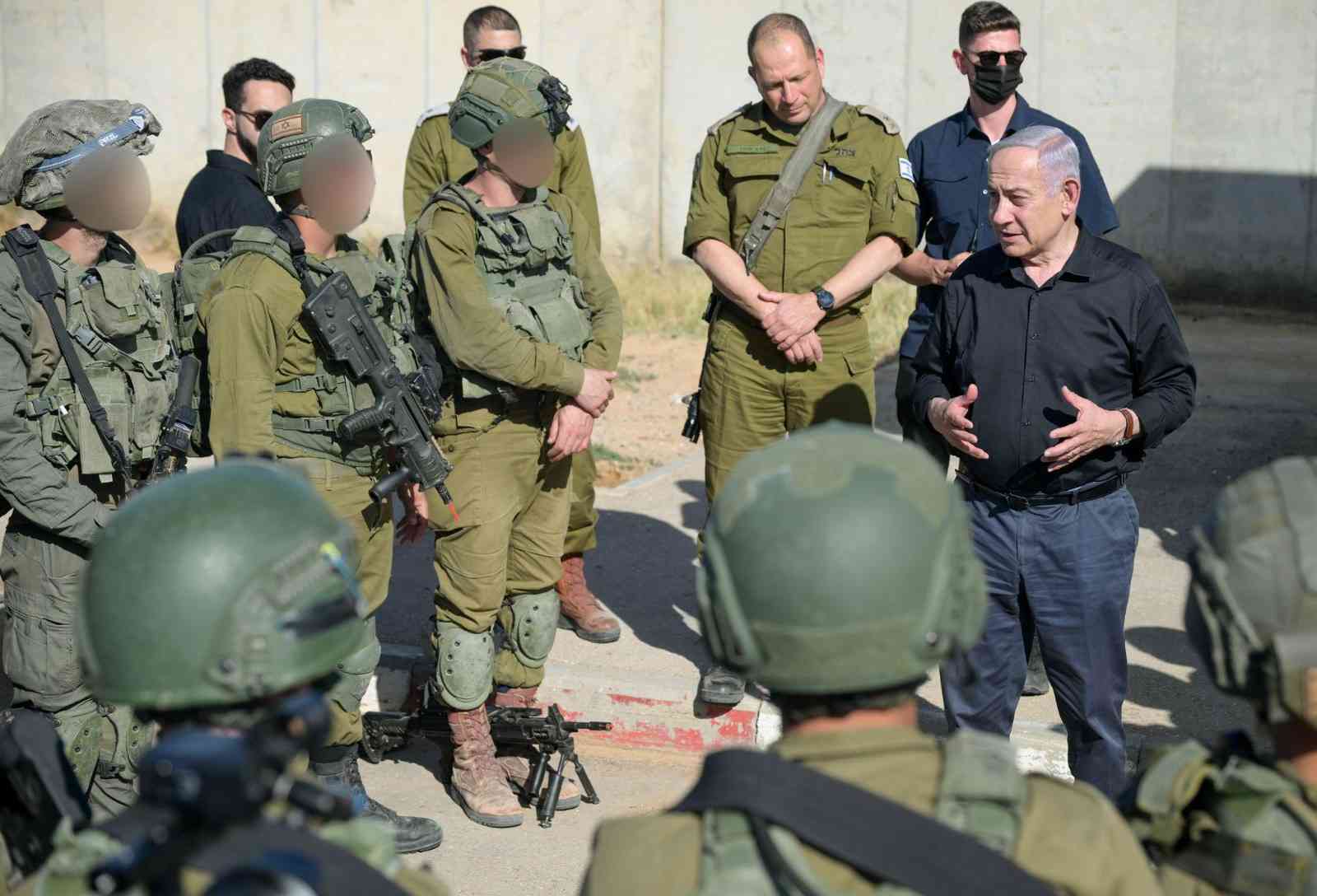 Prime Minister Netanyahu. background