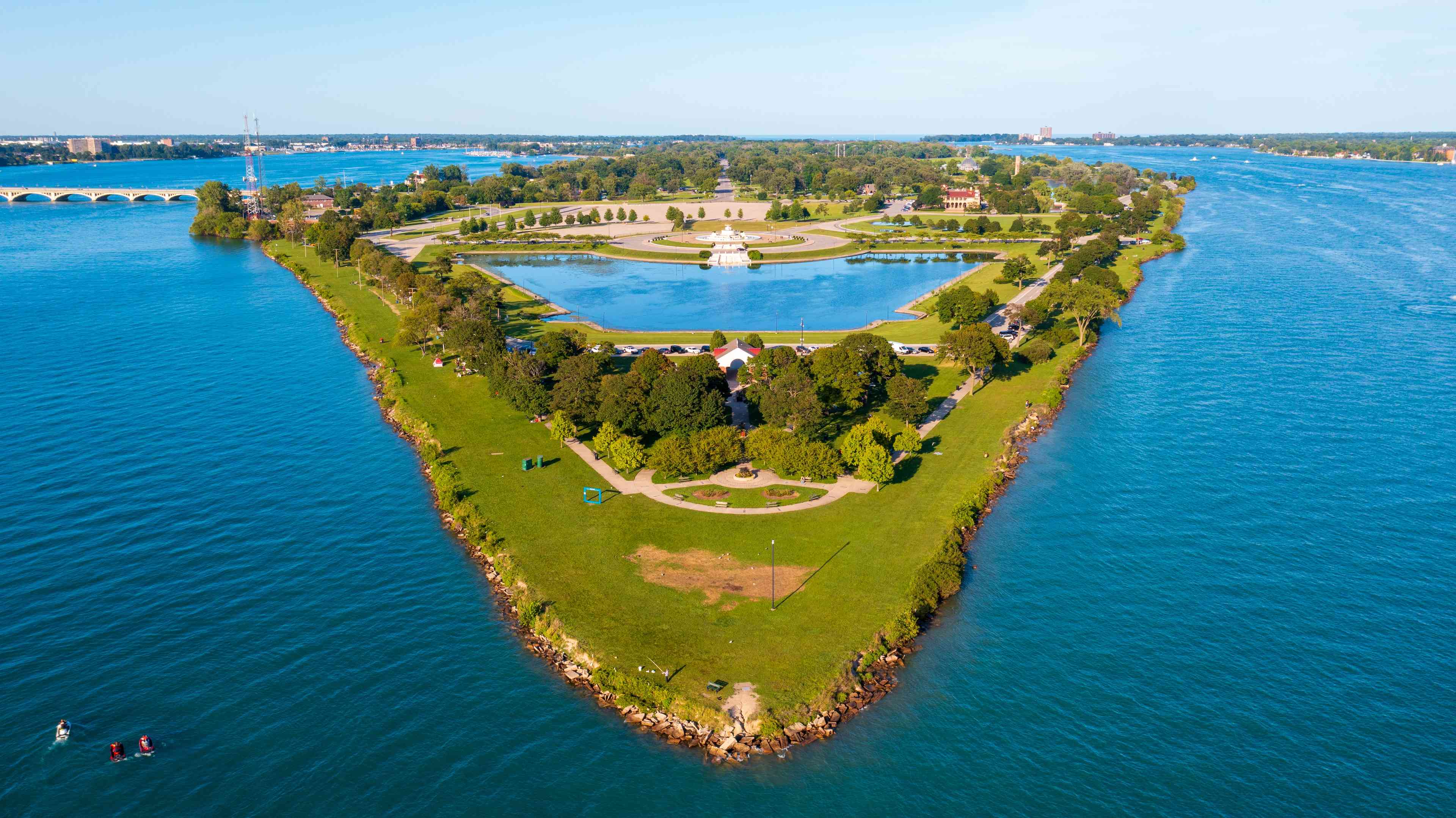 Aerial view of Belle Isle Park in the Detroit River background