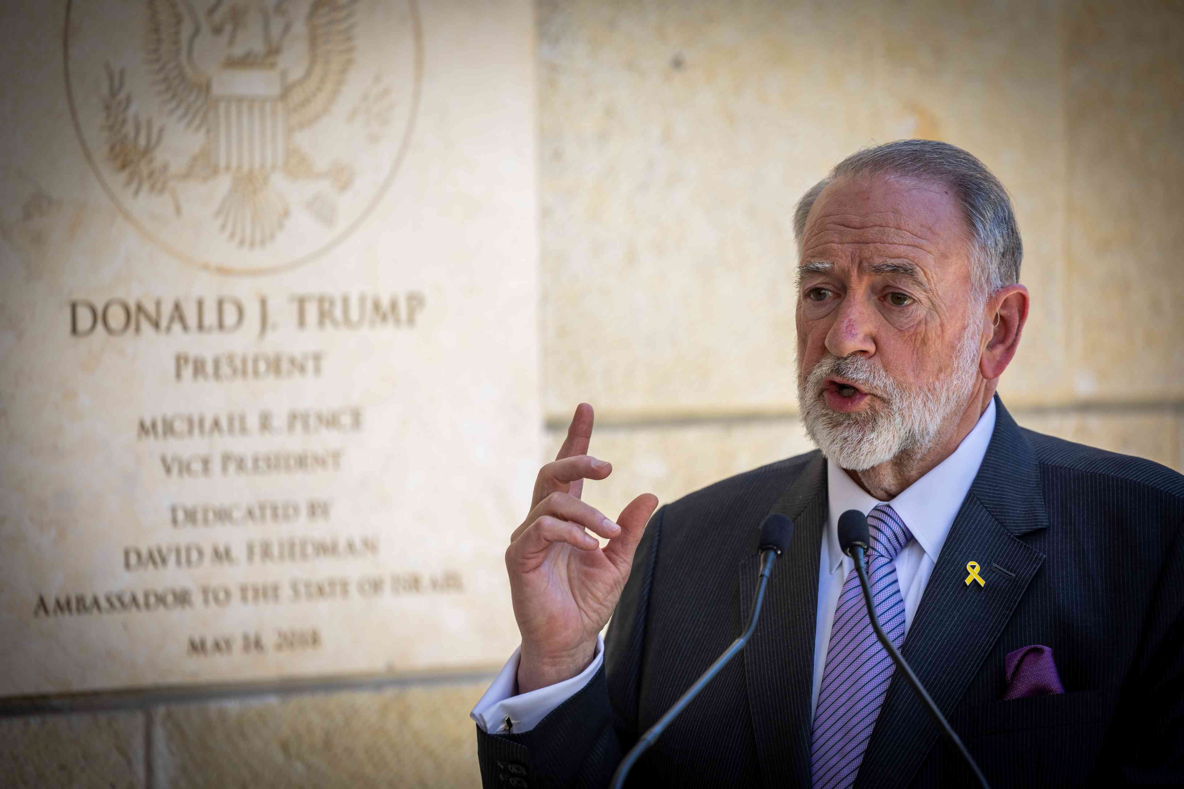 Mike Huckabee. background