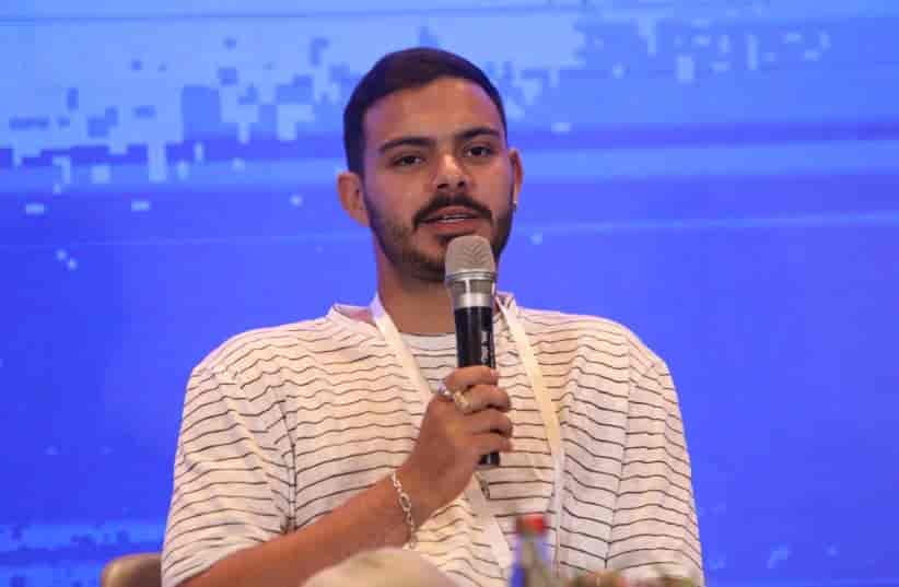 Omer Wenkert, a former hostage released after 505 days in Hamas captivity, has shared a harrowing testimony of the brutal abuse he endured, including being forced to bark like a dog for 24 hours. Wenkert is now advocating for the safe return of fellow hostages still held by Hamas, urging leaders to prioritize their release. background