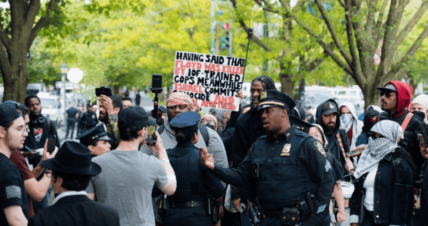 Antisemitism rears its ugly head in Crown Heights, May 26, 2025 background