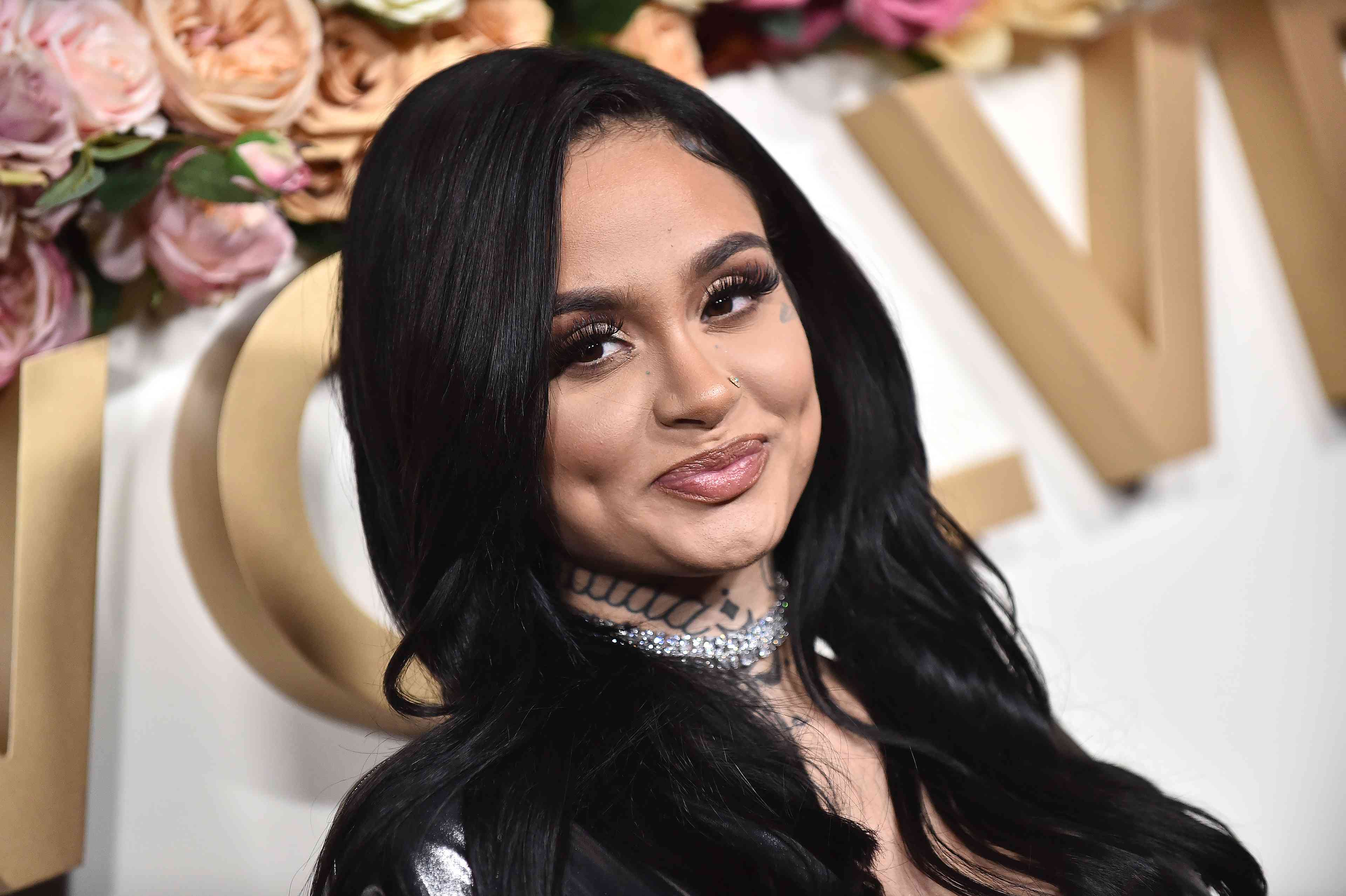 Singer Kehlani background