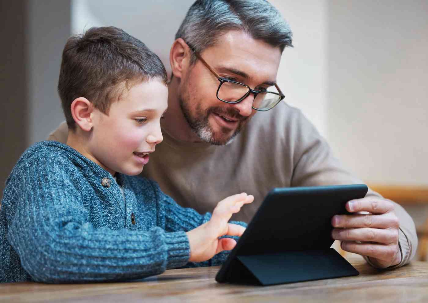 Article image background