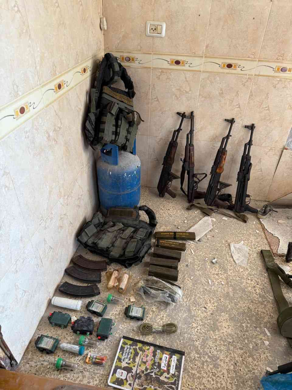 Weapons discovered by the IDF. background