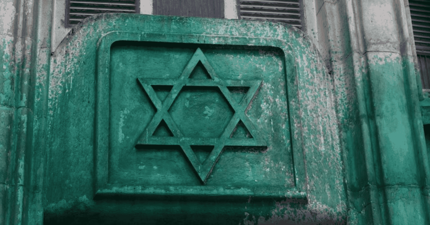 Synagogue defaced with green paint, Paris, Friday 30 May 2025 background