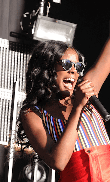 Azealia Banks background