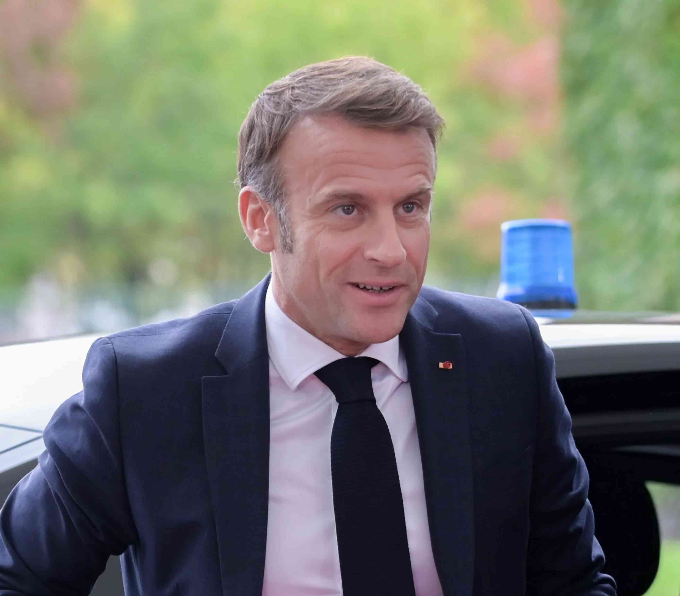 French president Macron background