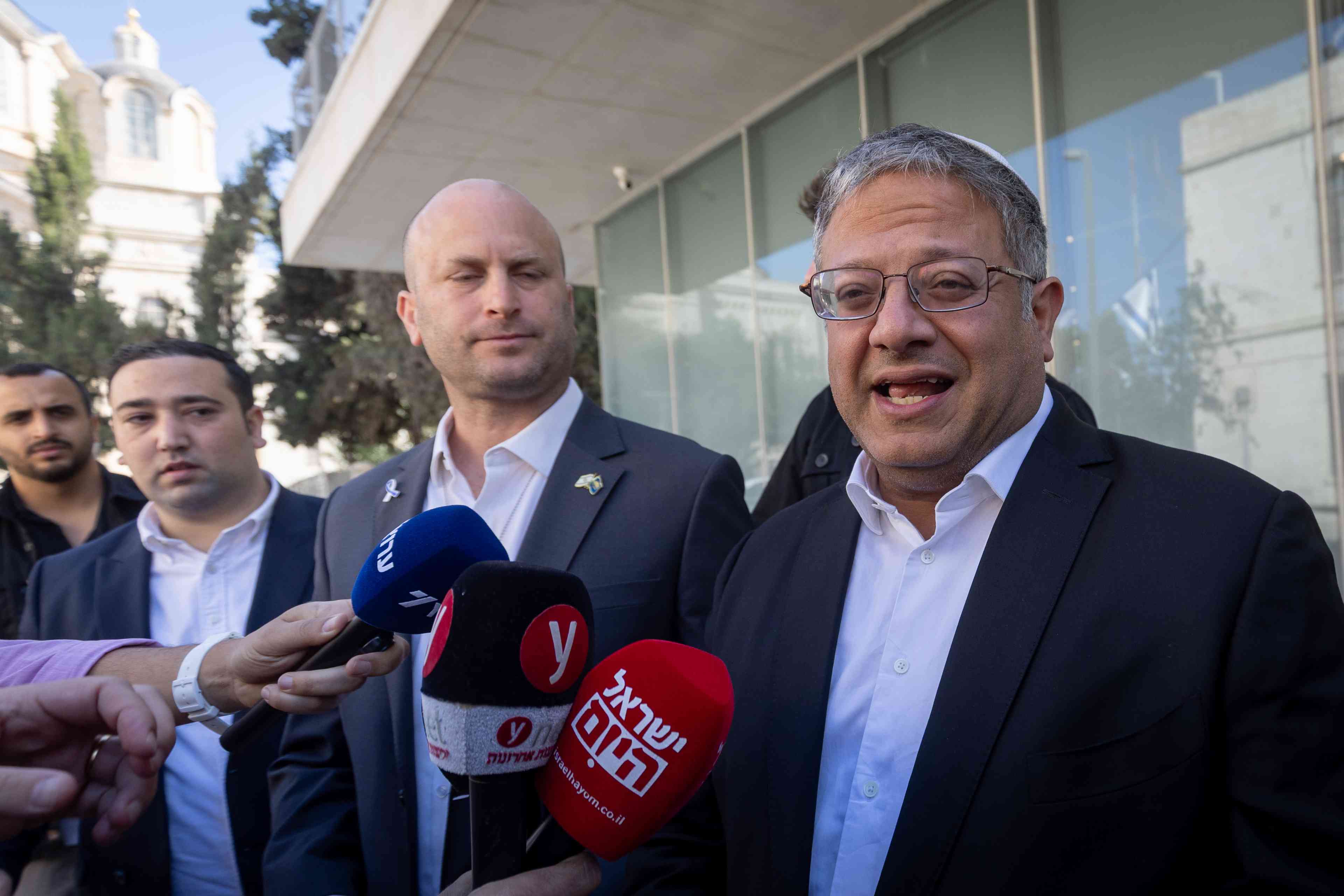 Itamar Ben Gvir. background