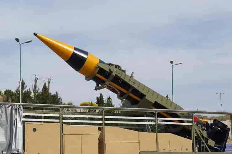 Khaybar Shekan missile background